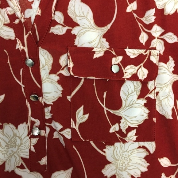 Lily Morgan Top Rust Floral Short Sleeve Sz Medium Satiny Flowy Fabric - Picture 4 of 10